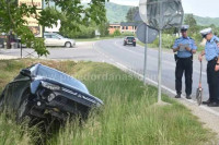 Нова несрећа у Приједору: Аутомобилом завршио у јарку