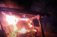 Изгорјела викендица у Горњим Орловцима (VIDEO)