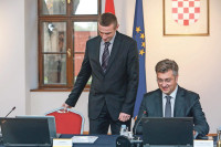 У ком правцу иде Хрватска након договора ХДЗ-а и екстремних десничара о формирању владе