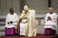Папа Фрања критиковао контрацепцију, указао на проблем пада наталитета