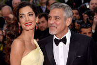Амал Клуни била савјетник тужиоца МКС који тражи хапшење лидера Израела и Хамаса