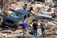Pet osoba poginulo u tornadu u Ajovi, desetine povrijeđenih (FOTO)