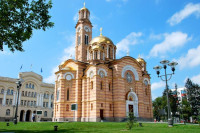 Zvona na pravoslavnim crkvama zvonila „za spasenje srpske države i naroda“ (VIDEO)