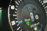 Ускоро уградња сензора у аутомобиле који ће упозоравати при прекорачењу брзине