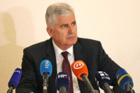 Čović: Rezolucija izazvala novu krizu i pokazala da BiH nema spoljnu politiku