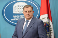 Dodik pozvao poljoprivrednike da se prijave na poziv za nabavku mehanizacije