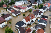 У дијеловима Њемачке због поплава обустављен жељезнички саобраћај