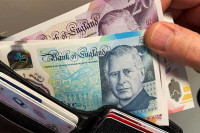 Novčanice sa likom kralja Čarlsa Trećeg od danas u opticaju u Velikoj Britaniji