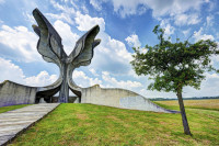 SNV: Onemogućavanje rada upravi JUSP „Jasenovac“ poricanje genocida