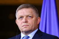 Fico: Slovačka neće biti uvučena u vojne avanture Zapada protiv Rusije