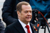 Medvedev: Zapad se plaši rata u svemiru, dobiće ga