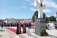Položeni vijenci i cvijeće na vojničkom spomen-groblju „ Novi Zejtinlik“