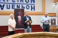 Rektor Univerziteta „Apeiron“ otvorio izložbu posvećenu velikom Mihajlu Pupinu
