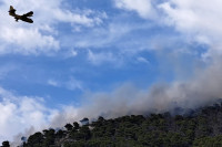 Lokalizovana vatra iznad Dubrovnika, planulo na Hvaru