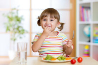 Šest namirnica koje djeca ne smiju često da jedu