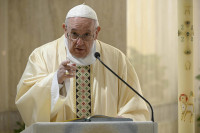 Papa Franjo govorio o legalizaciji droga
