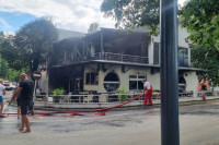 Detalji požara u Novom Gradu: Novljanin unio kantu benzina u kafić i zapalio ga