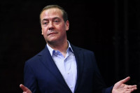 Želim vam mnogo neuspjeha i problema: Medvedev „čestitao“ novom rukovodstvu NATO i EU