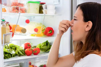 Kako da se riješite neprijatnih mirisa u frižideru?