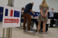Велика излазност на пријевременим парламентарним изборима у Француској