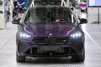 BMW кренуо са производњом нове генерације Серије 1