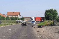 Судар мотора и мопеда у Јањи: Возачи хитно пребачени у бијељинску болницу