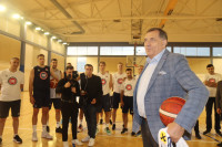 Dodik: Košarkaška reprezentacija proslaviće Srpsku i Srbiju