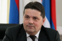 Stevandić: Ni Srbi, ni Dodik ne pale vatru, nego su u odbrambenoj poziciji