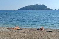Zabranjeno kupanje na poznatim plažama u Budvi i Tivtu