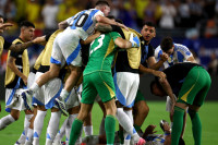 Фудбалери Аргентине одбранили Куп Америке побједом над Колумбијом
