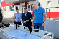 Народни посланици донирали најсавременије болничке кревете
