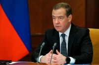 Medvedev: Moskva pokušava da spriječi globalnu katastrofu