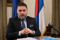 Кошарац: Упућен захтјев министарствима да одобре ангажман хеликоптера МУП-а Србије