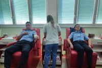 Gradiški policajci darovali krv