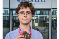 Gimnazijalac Andrej donio zlatnu medalju sa Međunarodne matematičke olimpijade
