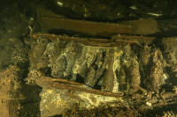Рониоци нашли брод из 19. вијека са боцама шампањца и минералне воде