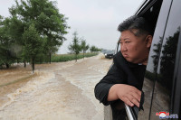 Ким Џонг Ун руководио операцијом евакуације 5.000 људи