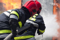Пожар на подручју Скрадина букти, најугроженији становници се евакуишу
