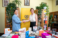 Компанија Mozzart наставила велику акцију: Средњошколцима из Приједора стигле нове књиге