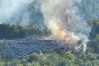 Проглашено стање природне несреће због пожара на депонији