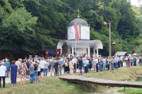 У Дубоковацу се сабрали многобројни вјерници