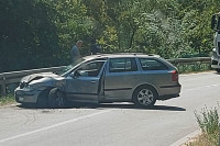 Troje povrijeđenih u sudaru vozila