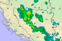 Погледајте како се крећу олујни облаци, на удару већи дио БиХ