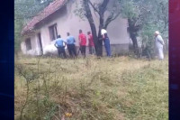 Nevesinje: Ista osoba koja puca iz napuštene kuće, ranije bacila bombu na mještanina!