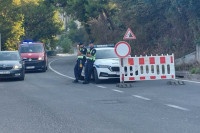 Полиција поставила блокаде, затворене саобраћајнице у Далмацији