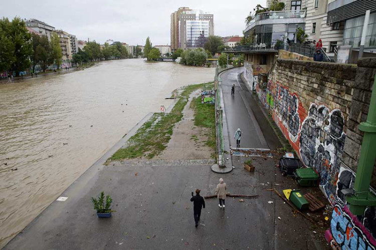 Povećan broj žrtava poplava u centralnoj i istočnoj Evropi